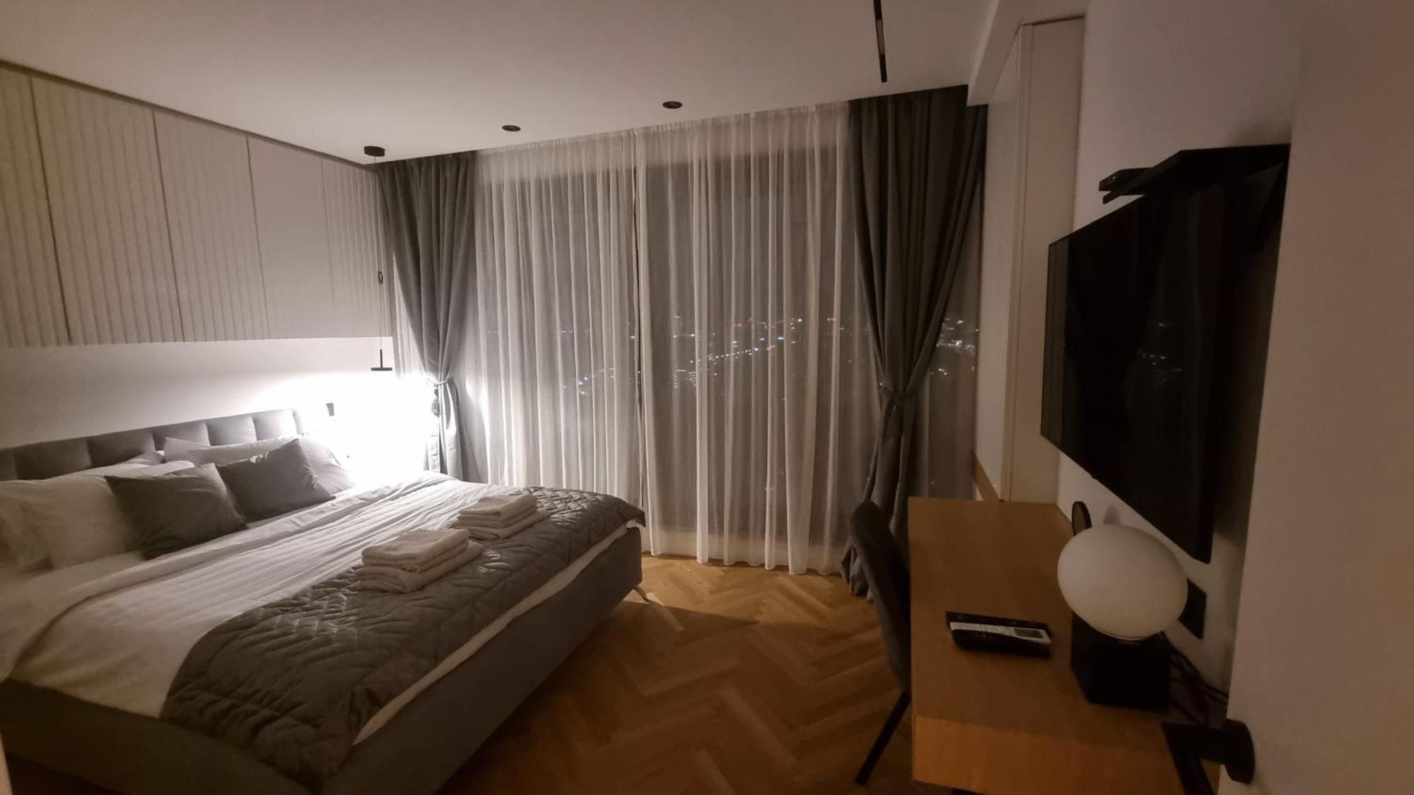 Belgrade City Escape - Genex Exteriör bild